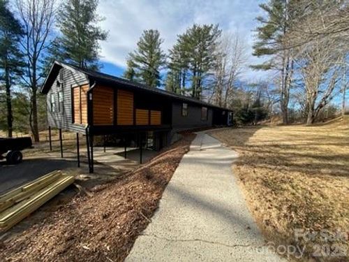 75 Old Macedonia Rd, Alexander, NC, 28701-9789 | Card Image