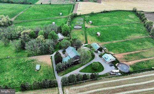 177 Valley Ln, ANNVILLE, PA, 17003-8864 | Card Image