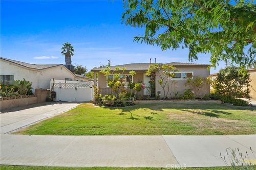15129 Cabell Ave, Bellflower, CA, 90706-3718 | Card Image