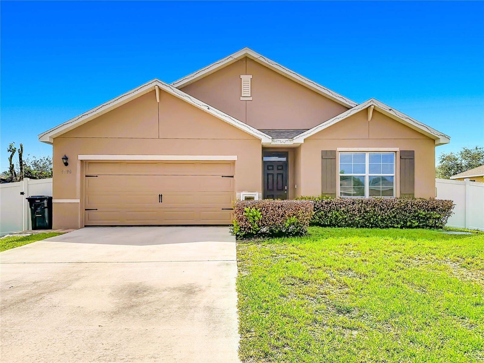Residential in PORT ST LUCIE