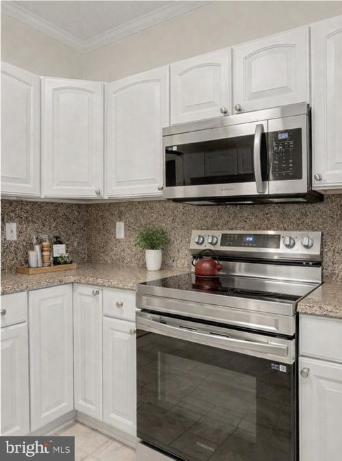 9501k-9501 Kingscroft Ter, PERRY HALL, MD, 21128-9453 | Card Image