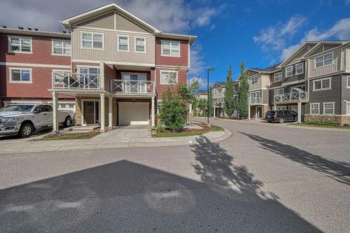 641 Skyview Ranch Grove Ne, Calgary, AB, T3N0R8 | Card Image