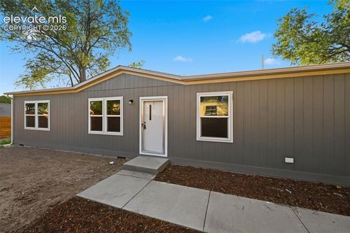 281 E Stewart Drive, Pueblo, CO, 81007 | Card Image