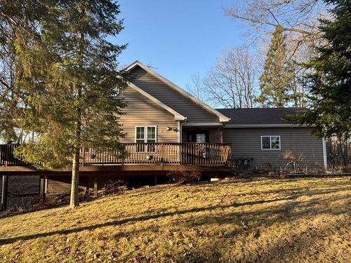 W5336 Wisconsin Drive, Sugar Creek, WI, 53121 | Card Image