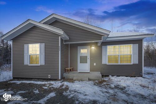 889 S Malemute Drive, Big Lake, AK, 99652 | Card Image