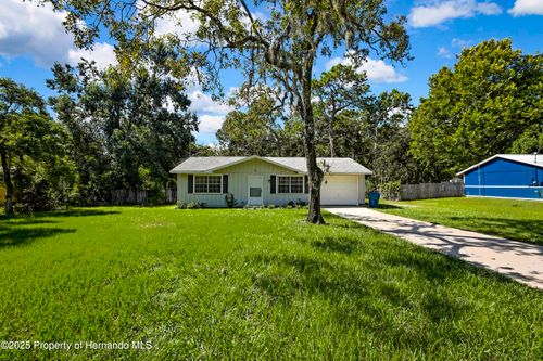 16386 Sam C Rd, Brooksville, FL, 34613-6138 | Card Image
