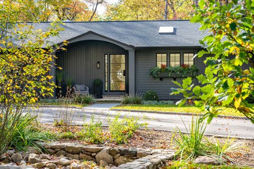 12 Libby Ln, Darien, CT, 06820-3309 | Card Image