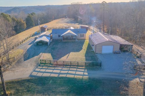 185 Treadway Road, Beattyville, KY, 41311 | Card Image