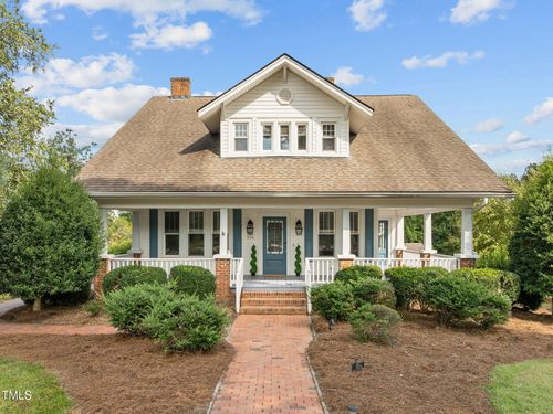 504 Parks Village Rd, Zebulon, NC, 27597-8799 | Card Image
