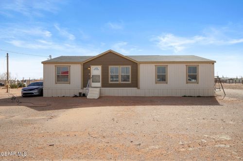 1171 Camino Real Dr, Chaparral, NM, 88081-7867 | Card Image