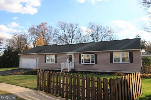 2582 Abby Ln, DOVER, PA, 17315-4503 | Card Image