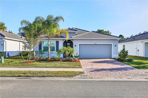 3338 Weston Manor Dr, ALVA, FL, 33920 | Card Image