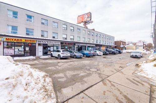 578 Marlee Ave, North York, ON, M6B3J5 | Card Image