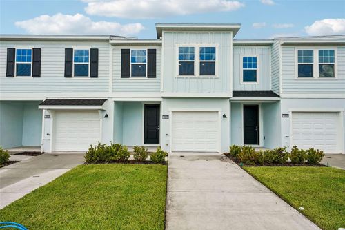 6860 Holcombe Down Dr, ZEPHYRHILLS, FL, 33545 | Card Image