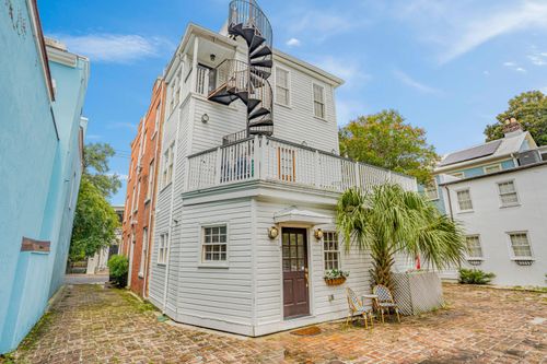 c-35 Society St, Charleston, SC, 29401-1607 | Card Image