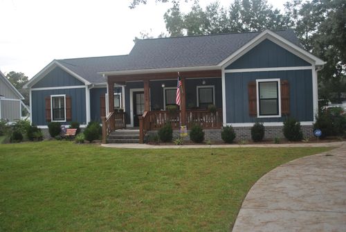 1000 Cuttino St, Georgetown, SC, 29440-2802 | Card Image