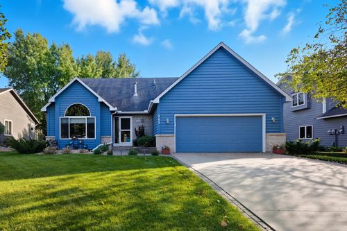 968 Coneflower Ct, Eagan, MN, 55123-3978 | Card Image