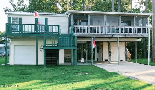 185 Riverview Ln, Belhaven, NC, 27810-9231 | Card Image