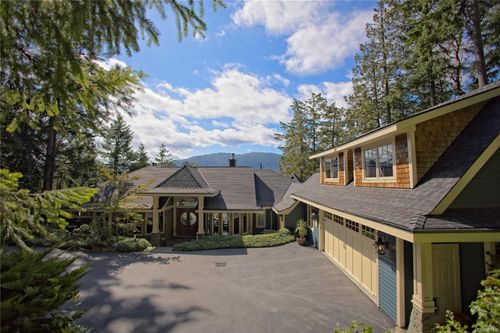 367 Long Harbour Rd, Salt Spring Island, BC, V8K2M2 | Card Image