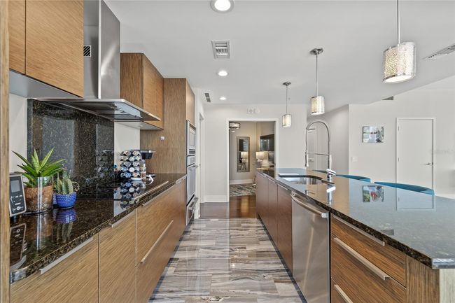 APT-2603 - 175 1 St St S, Condo with 1 bedrooms, 2 bathrooms and null parking in ST PETERSBURG FL | Image 18