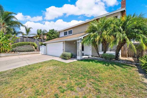 8329 Ildica St, Lemon Grove, CA, 91945-4247 | Card Image