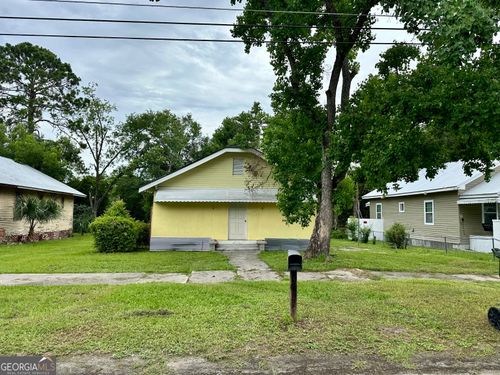 310 Butler St, waycross, GA, 31501-4535 | Card Image