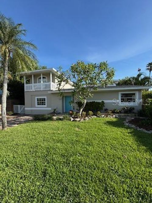 333 12th Ave, INDIAN ROCKS BEACH, FL, 33785-2854 | Card Image
