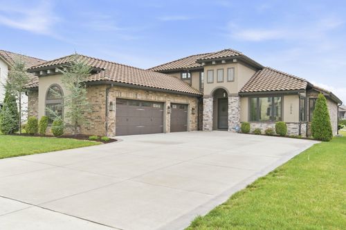 3856 E Knollwood Dr, Ozark, MO, 65721-6726 | Card Image