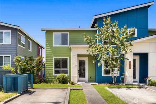 9729 10th Pl Sw, Seattle, WA, 98106-2947 | Card Image