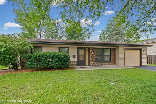 1109 Kingwood Lane, Lake Zurich, IL, 60047 | Card Image