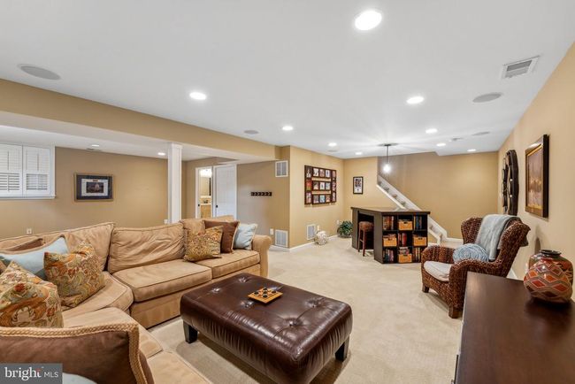 9412 Crosspointe Dr, House other with 4 bedrooms, 4 bathrooms and null parking in FAIRFAX STATION VA | Image 34