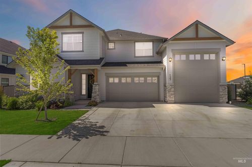 125 S Eagles Roost Way, Eagle, ID, 83616-4134 | Card Image