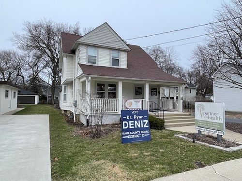 201-515 Hamilton St, Geneva, IL, 60134-2138 | Card Image