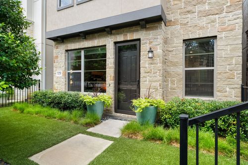 620 Aspen Valley Lane, Dallas, TX, 75208 | Card Image