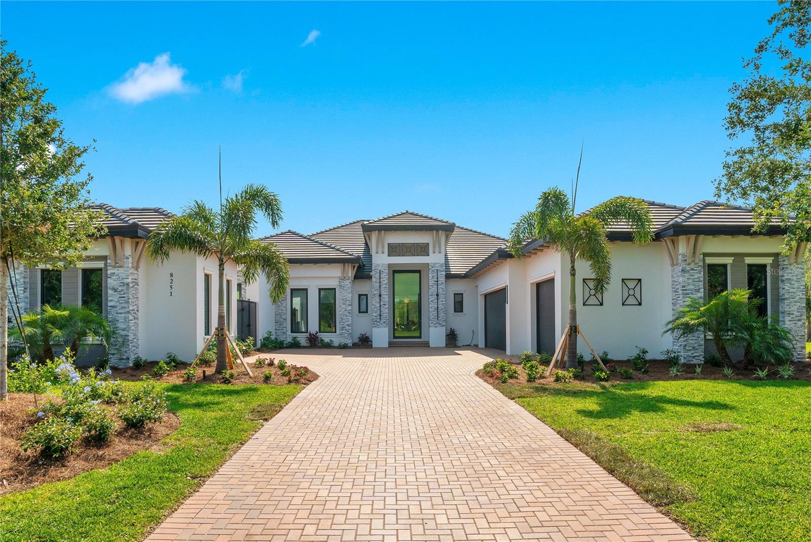 Archers Ct, Sarasota, FL 34240