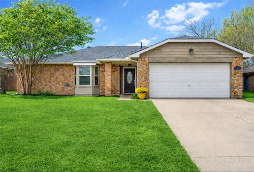 5413 Briar Ln, Flower Mound, TX, 75028-2509 | Card Image