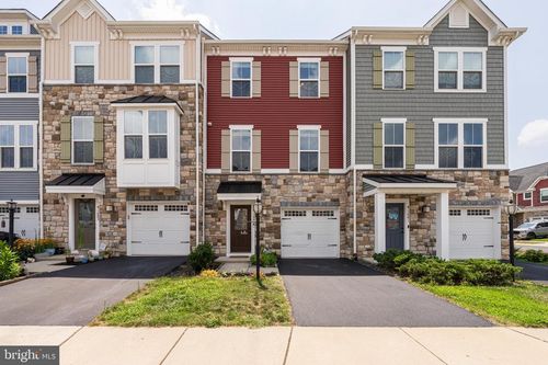41683 Overmyer Ter, ALDIE, VA, 20105-6025 | Card Image