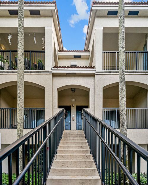 307-5880 W Sample Rd, Coral Springs, FL, 33067-3247 | Card Image