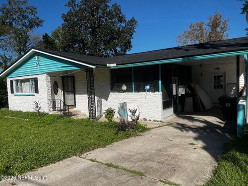 211 Saturn Ln N, Orange Park, FL, 32073-3240 | Card Image