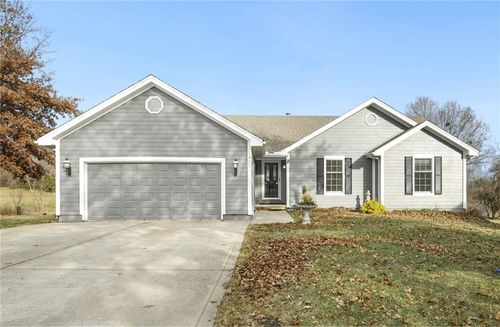 1403 E 2nd Street Ter, Cameron, MO, 64429-1982 | Card Image