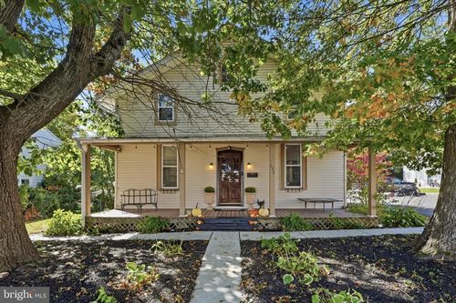 136 N Branch St, SELLERSVILLE, PA, 18960-2320 | Card Image