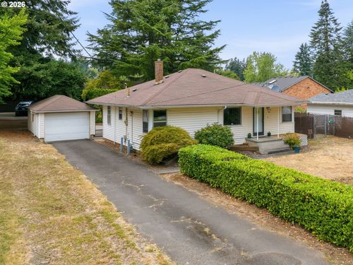 923 Ne 155th Ave, Portland, OR, 97230-5423 | Card Image
