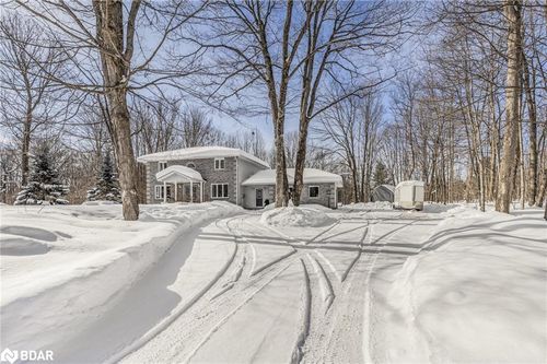 5810 Lowanda Lane, Sebright, ON, L0K1W0 | Card Image