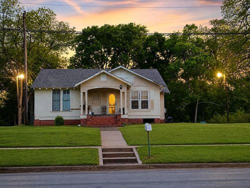 217 Martin Luther King Jr Blvd, Crockett, TX, 75835-2600 | Card Image