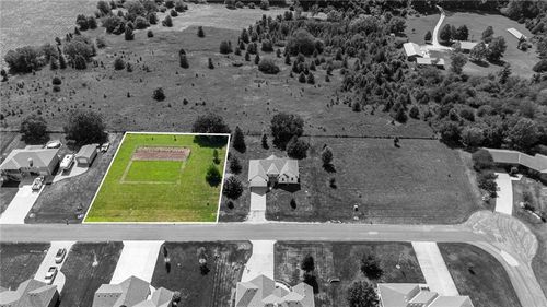 24312 Tower Dr, Cleveland, MO, 64734-9019 | Card Image