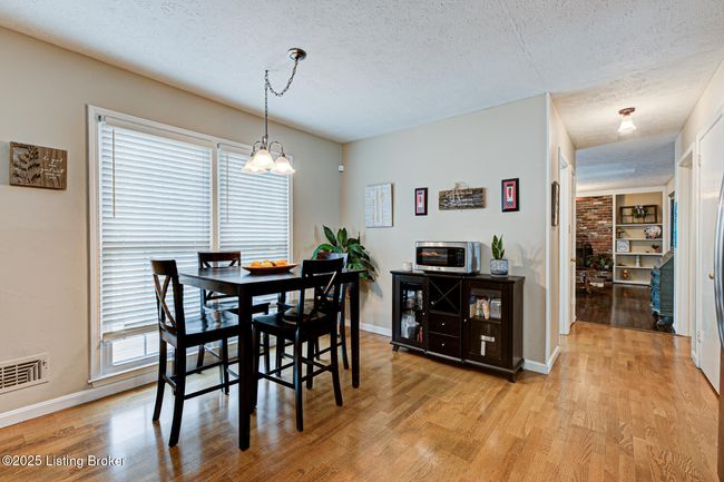 3904 Bayonne Ct, House other with 4 bedrooms, 3 bathrooms and null parking in Jeffersontown KY | Image 11
