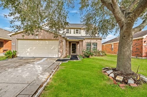 16326 Virginia Grace Dr, Sugar Land, TX, 77498-7547 | Card Image