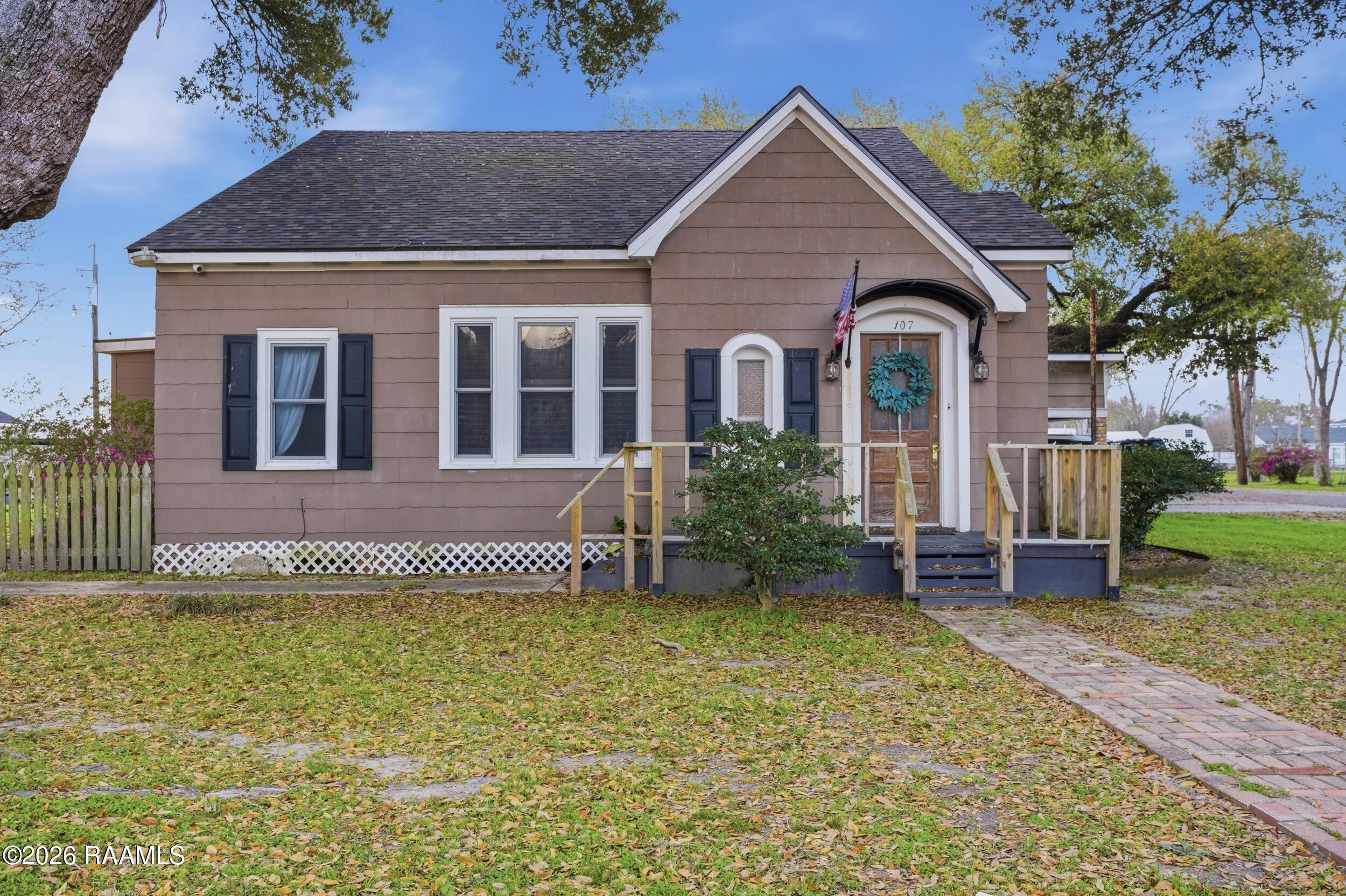 Residential in Rayne 2