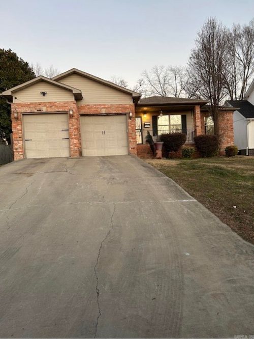 3107 S Gaines St, Little Rock, AR, 72206-3057 | Card Image