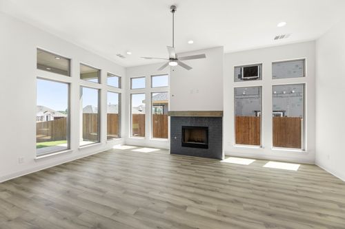 2605 Steve St, Burleson, TX, 76028-6875 | Card Image